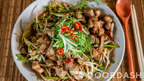 Grilled Pork Belly 400g & Scallion Salad with a rice