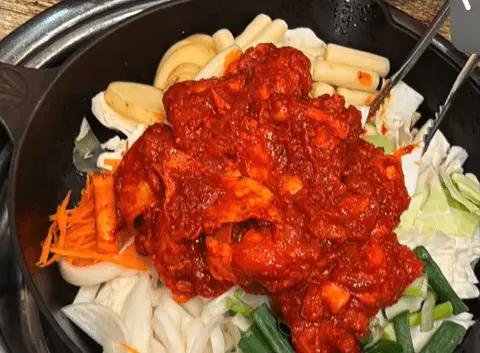 Cast-Iron Cheese Spicy Chicken SET